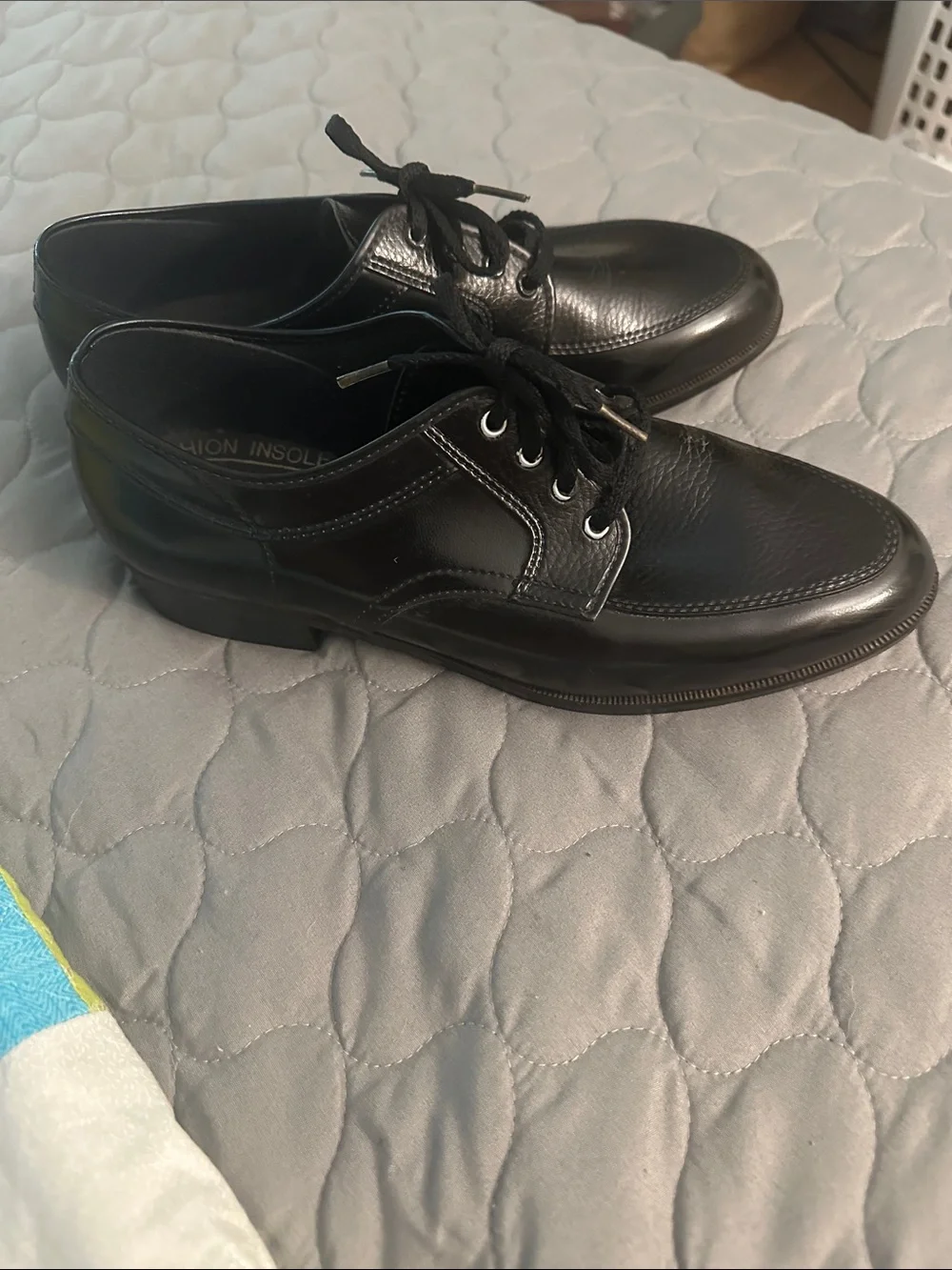 Full Contour Black Leather Men's Lace-Up Derby